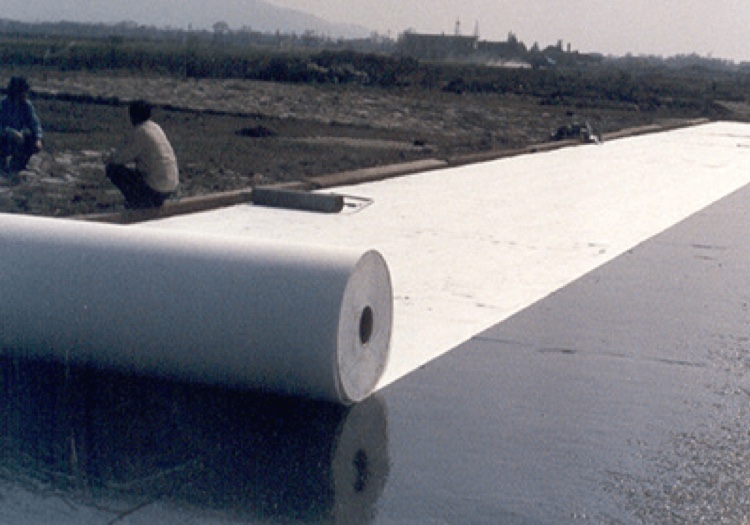 Strata acquires nonwoven geotextile specialist