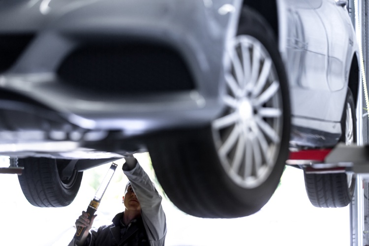 UltraLink bonding fibres can improve the mechanical, thermal, functional properties of automotive composites. © Beaulieu International Group.